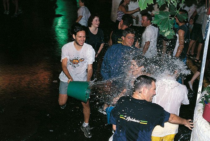 fiesta de agua