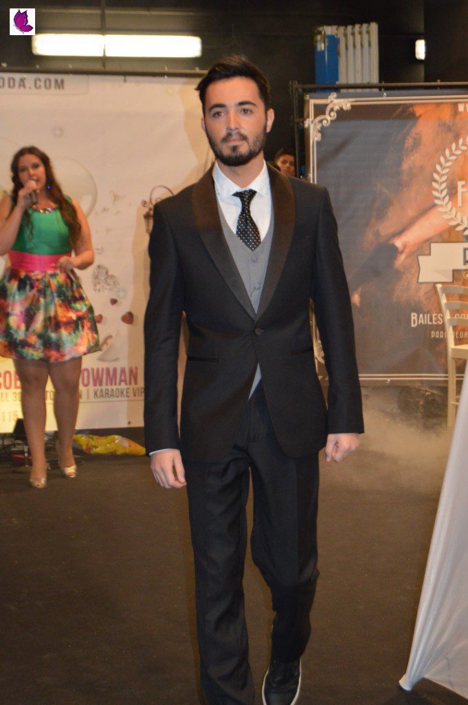 DESFILE EN FEVEN 2