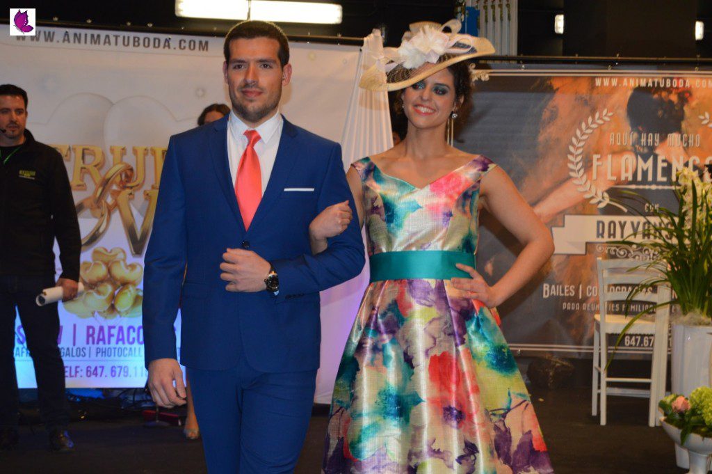 DESFILE EN FEVEN 9