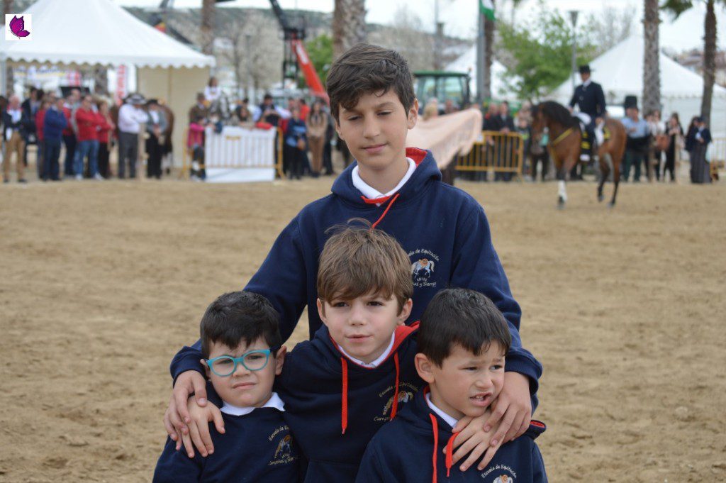 CABALLOS 32