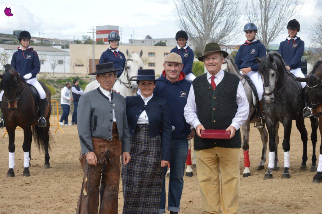 CABALLOS 35