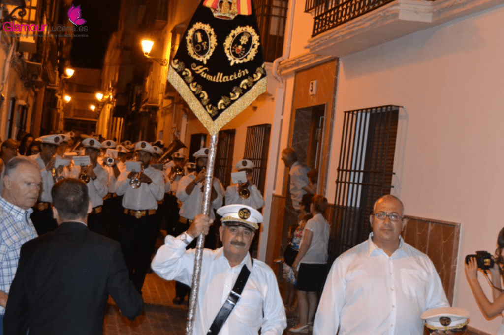 procesion 14
