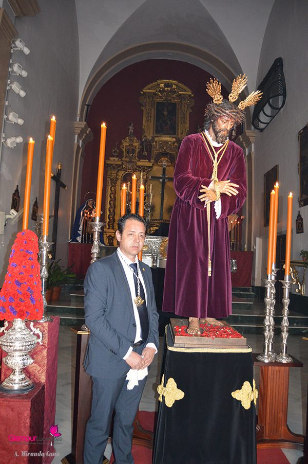 BESAMANOS 2