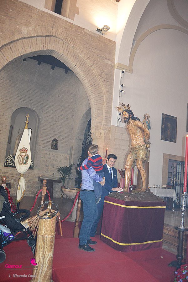 BESAMANOS 20