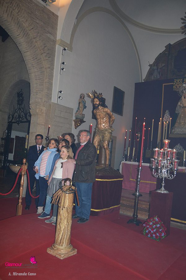 BESAMANOS 28