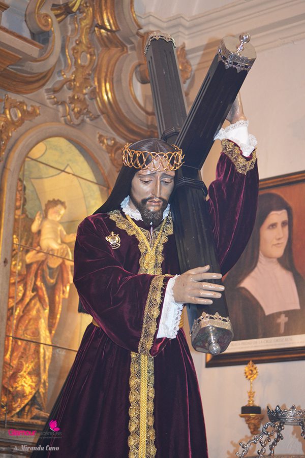 BESAMANOS 66