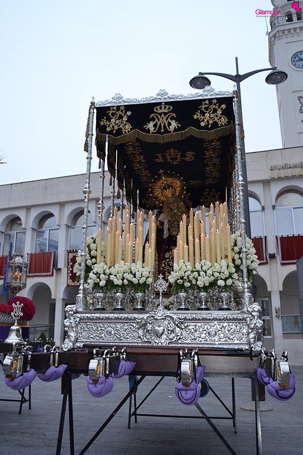 viernes 1