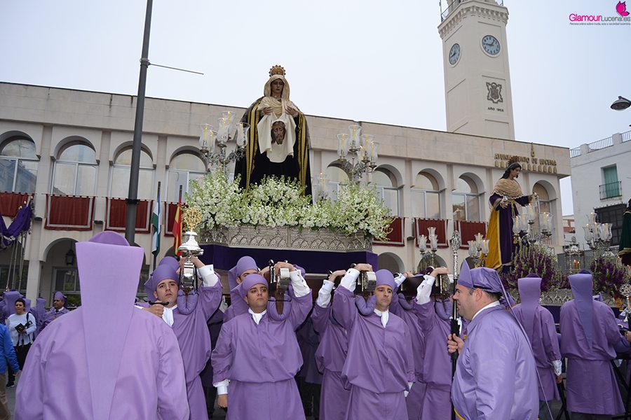 viernes 15