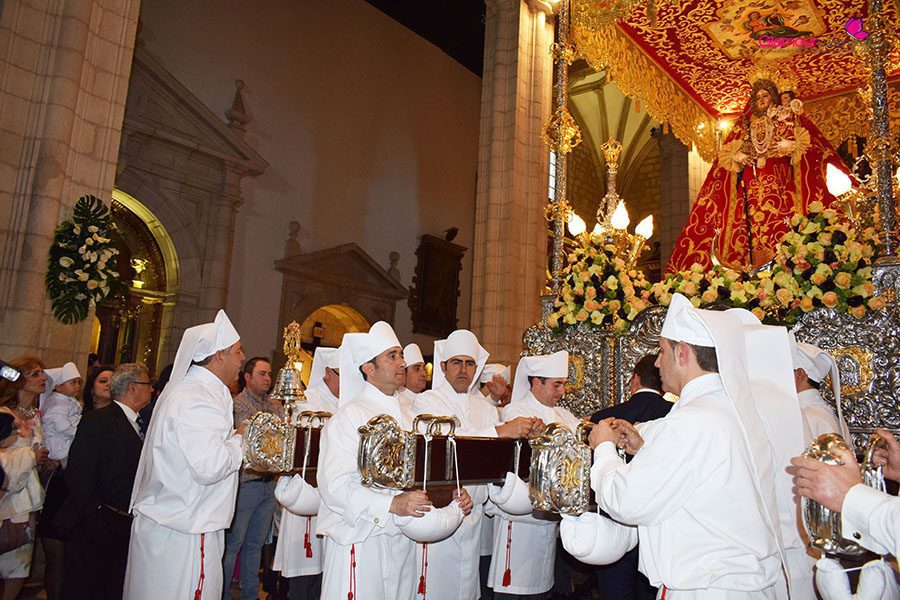 DIA DE LA VIRGEN 16
