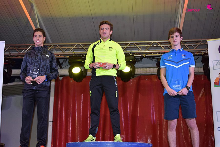 podium 3