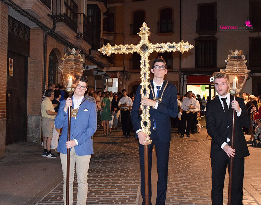 procesion 11