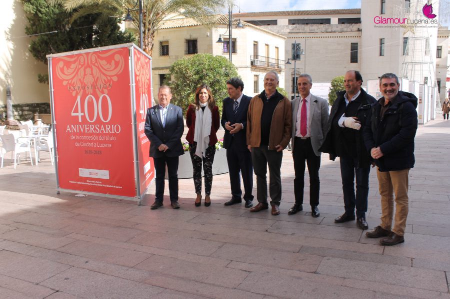 autoridades visitan la exposición