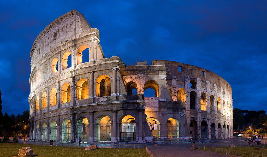 crucero coliseo romano
