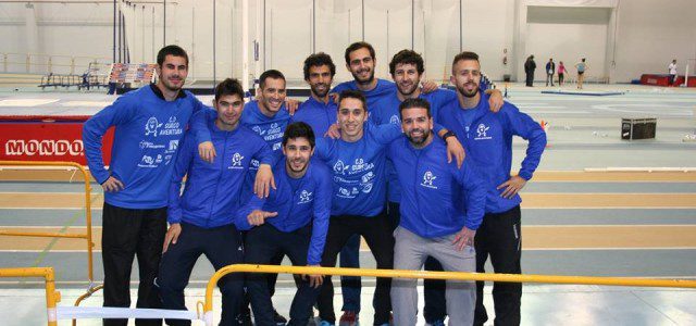 El Club Surco Aventura compite en el Campeonato de Andalucia Pista Cubierta