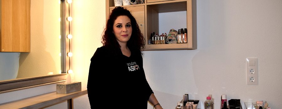 EMPRENDEDORES LUCENTINOS Visitamos la nueva Escuela de Maquillaje de Mari Egea