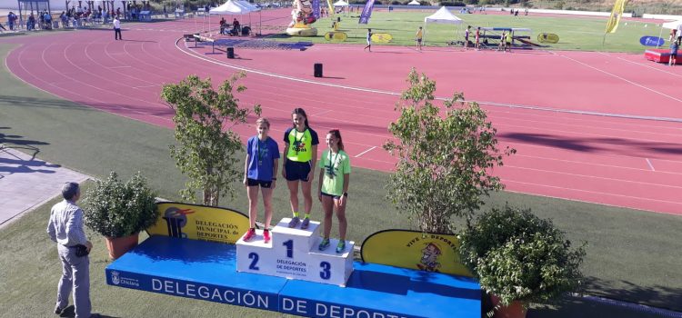 ATLETÍSMO, Ana López Flores se hace con el subcampeonato de Andalucia de 400 metros valla