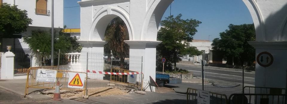 El Ayuntamiento comienza las obras de accesibilidad en la Barriada Jardín Lucena