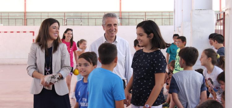 Unos 1.200 escolares de Lucena participarán en las ludotecas municipales de verano