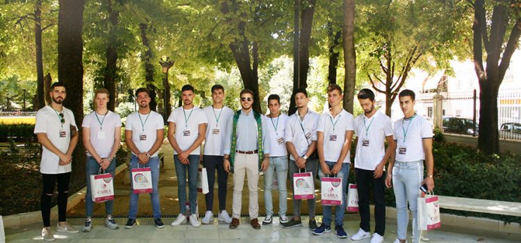 Los candidatos de Mister Global Córdoba hacen una visita oficial a la ciudad de Cabra