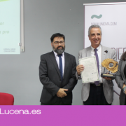 Uniema premia al Ayuntamiento de Lucena por su apoyo al sector de la madera y el mueble