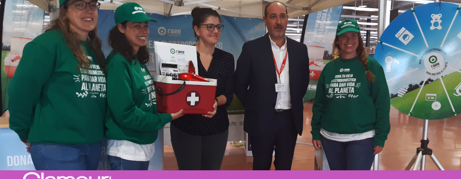 Carrefour Lucena acoge la campaña “Dona Vida al Planeta” por el reciclaje de aparatos electrónicos