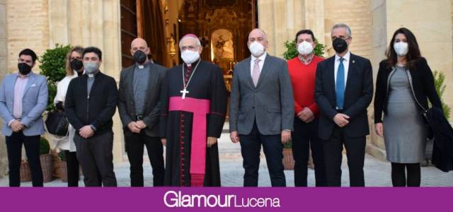 El obispo de Córdoba visita las obras de restauración de la Parroquia de Santiago Apóstol
