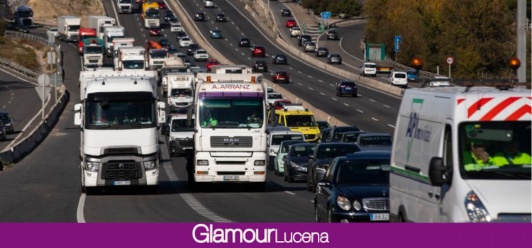 Se desconvoca la huelga de camiones tras llegar a un acuerdo con el Ministerio de Transportes