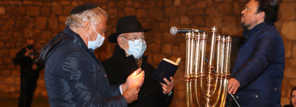 Bet Alfasi y Ayuntamiento celebran la fiesta de las luces Janucá 2021