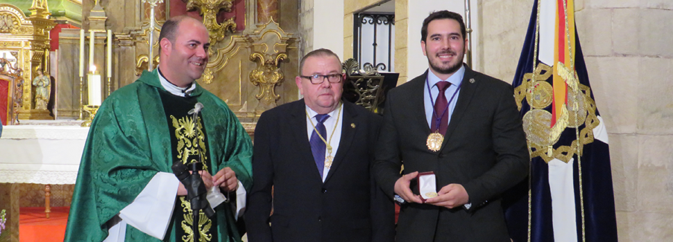 La Cofradía de Ntro Padre Jesús Caído y Mª Stma. de la Salud recibe la Medalla de Oro de la Agrupación de Cofradías