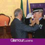 Los Agentes de la Policía Local son condecorados con diplomas y medallas con motivo del Día de San Jorge