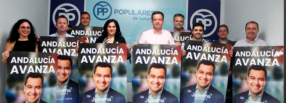 Los militantes del Partido Popular de Lucena celebran un encuentro en su sede para apoyar la apertura de la Campaña Electoral de Juanma Moreno