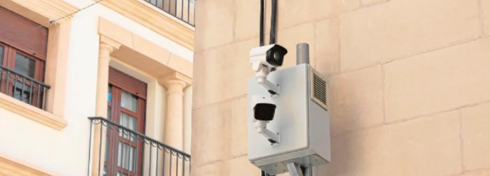 VOX lamenta en Lucena que dos años después no estén en funcionamiento las cámaras de tráfico