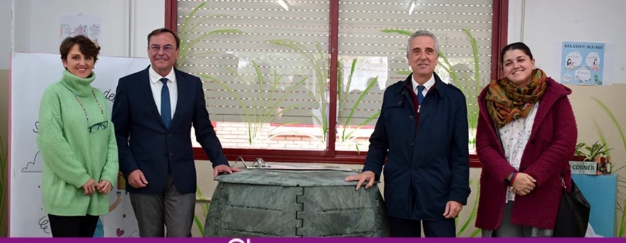 Los centros educativos contarán con compostadoras para reciclaje de residuos orgánicos gracias al convenio entre Ayuntamiento y EPREMASA