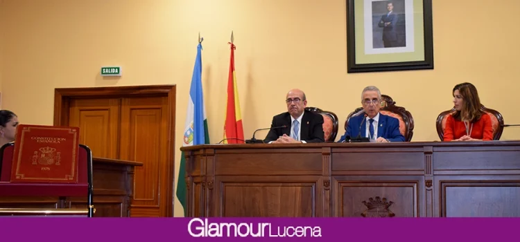El Ayuntamiento de Lucena conmemora el Día de la Constitución