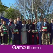 El Ayuntamiento de Lucena estrena el acto institucional del 28F en la Plaza de  Andalucía