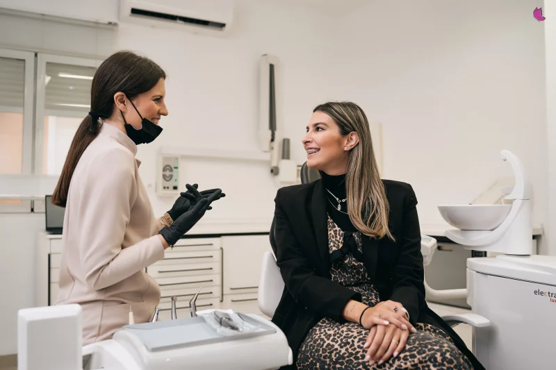 doctora elisa aguilera dentista lucena
