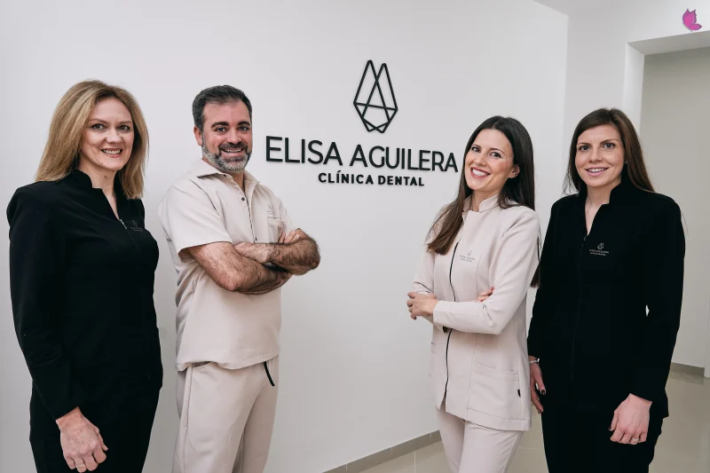 equipo clínica dentista elisa aguilera