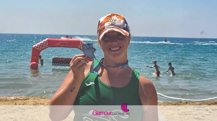 Elia María Cuenca, nadadora lucentina, subcampeona 2026