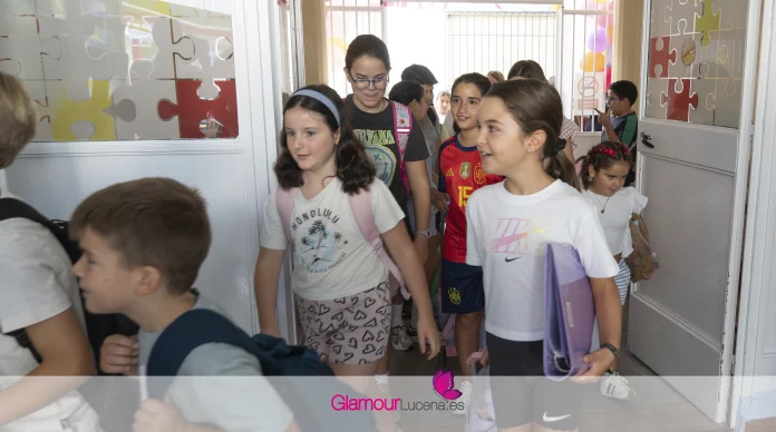 vuelta al colegio Lucena